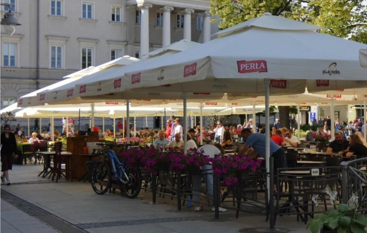 Hotelowe Pokoje Paris -Rynek Centrum- City One Kielce Buitenkant foto